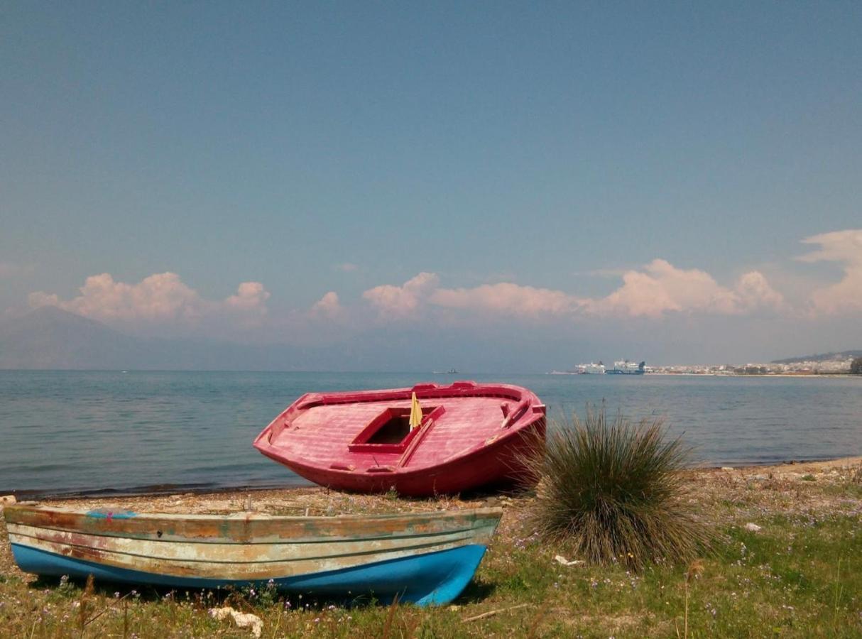 Patras Blue Suite Exterior foto
